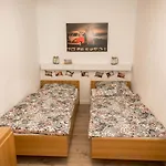 2zi-ferienwohnung Am Suedstrand Mit Eigenem Parkplatz Perfekt Fuer Familie Burgtiefe auf Fehmarn