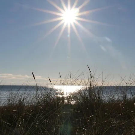 Lägenhet 2zi-ferienwohnung Am Suedstrand Mit Eigenem Parkplatz Perfekt Fuer Familie *